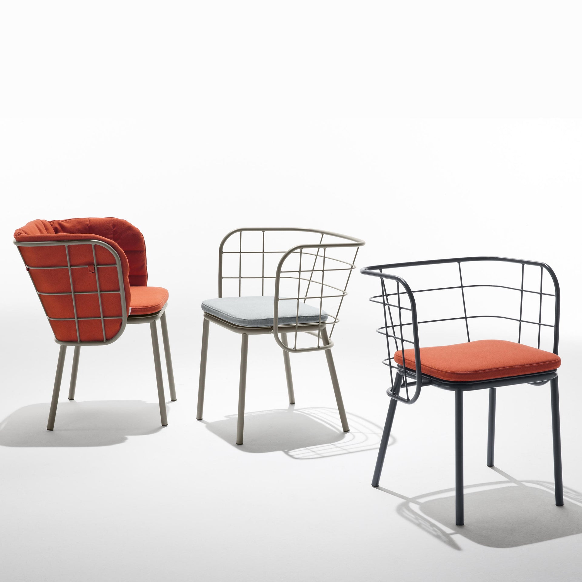 Jujube SP/SP A/SP B Dining Chair (with arms)-Chairs & More-moderndesign.io