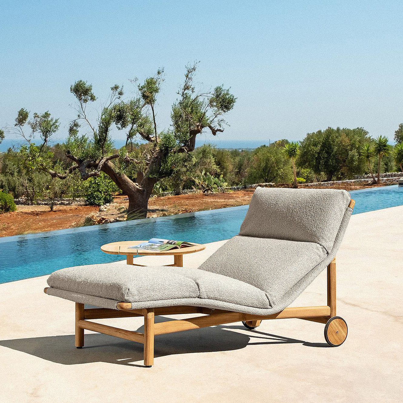Jun Sunlounger-Talenti-moderndesign.io