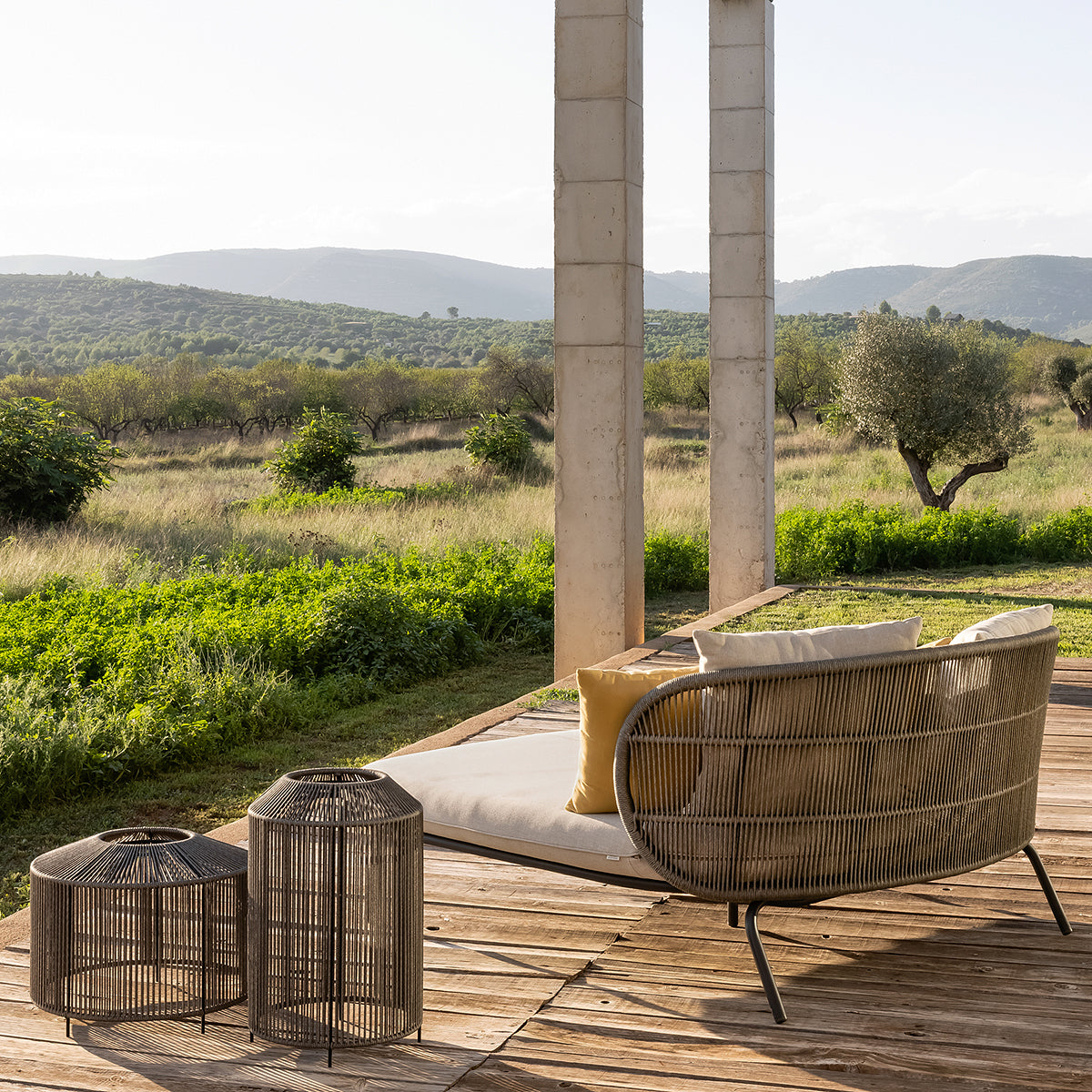 Kodo Daybed-Vincent Sheppard-moderndesign.io