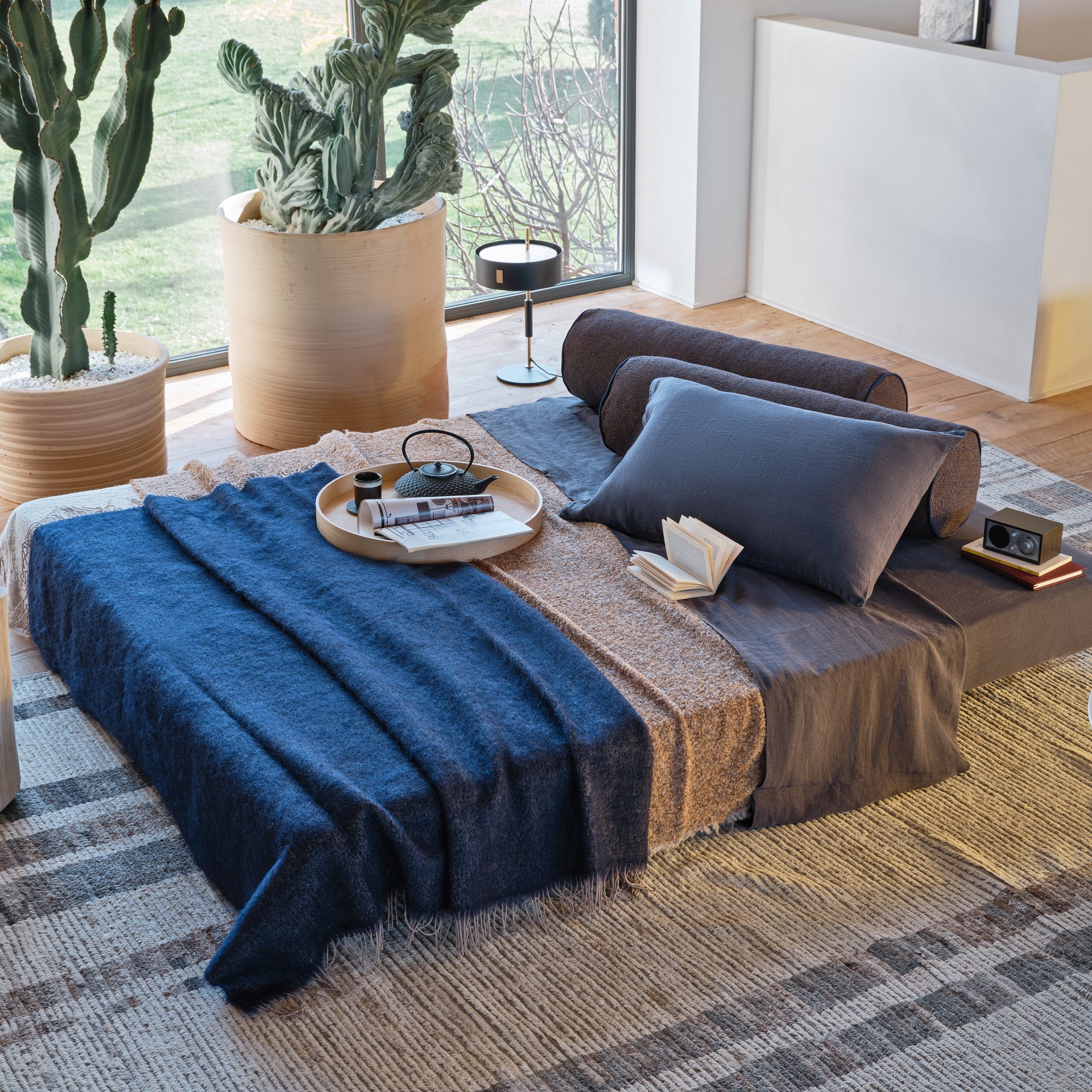 Kubo M/XL Sofabed-Gervasoni-moderndesign.io