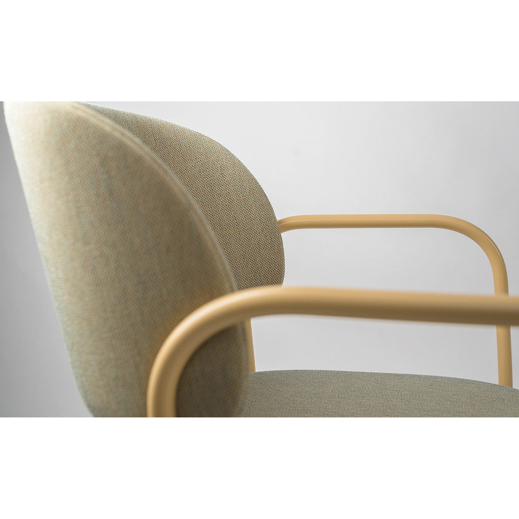 L'Ala PO 01 Indoor Dining Chair (With Arms)-New Life-moderndesign.io