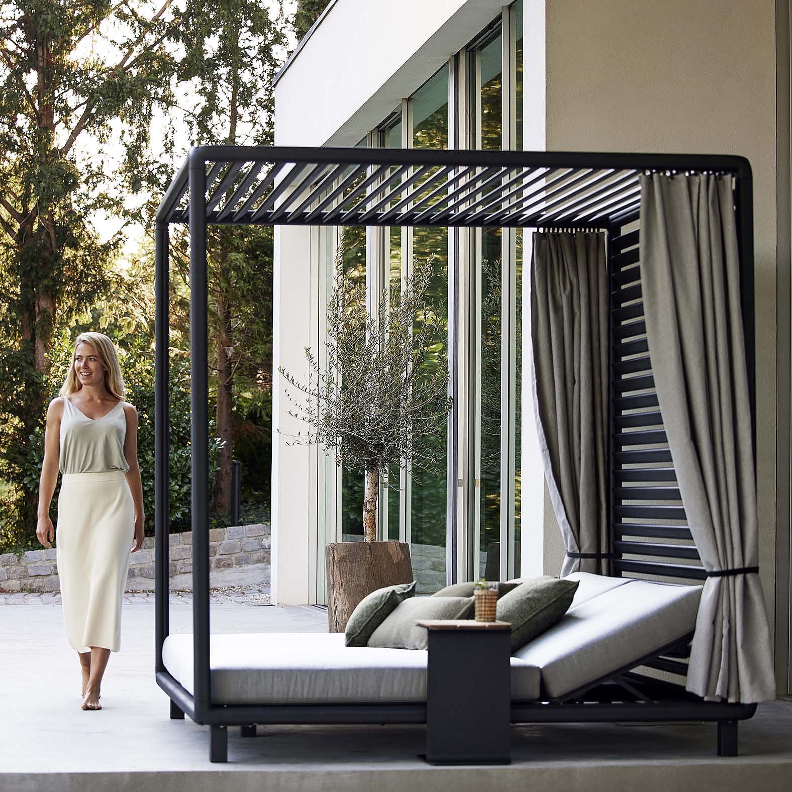 Laze Daybed-Cane-Line-moderndesign.io