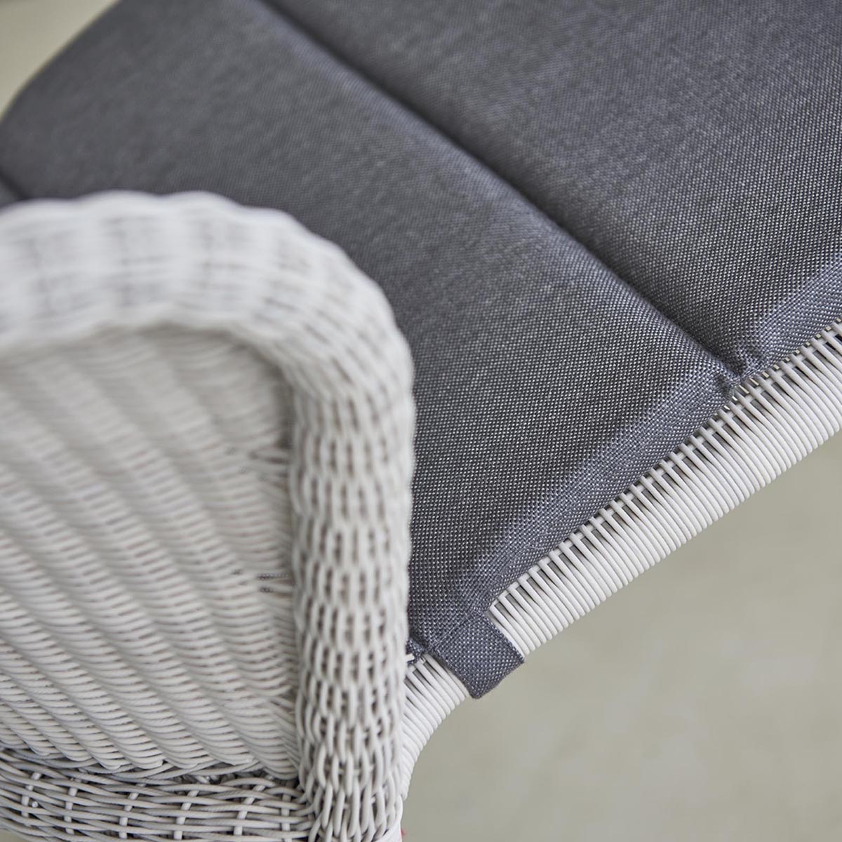 Lean 5410 Dining Chair (without arms)-Cane-Line-moderndesign.io