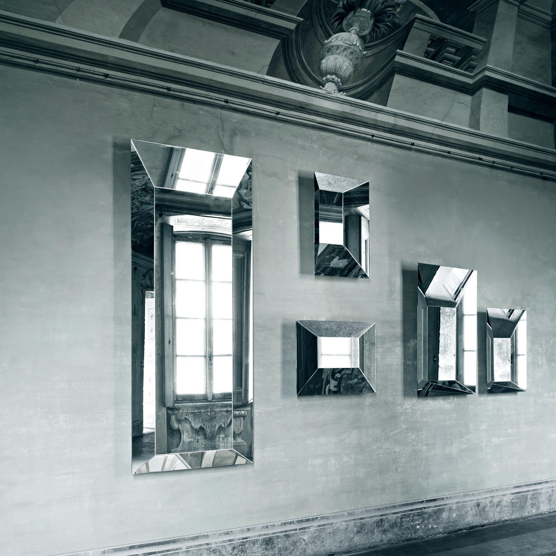 Leon Battista Mirror (Wall)-Glas Italia-moderndesign.io