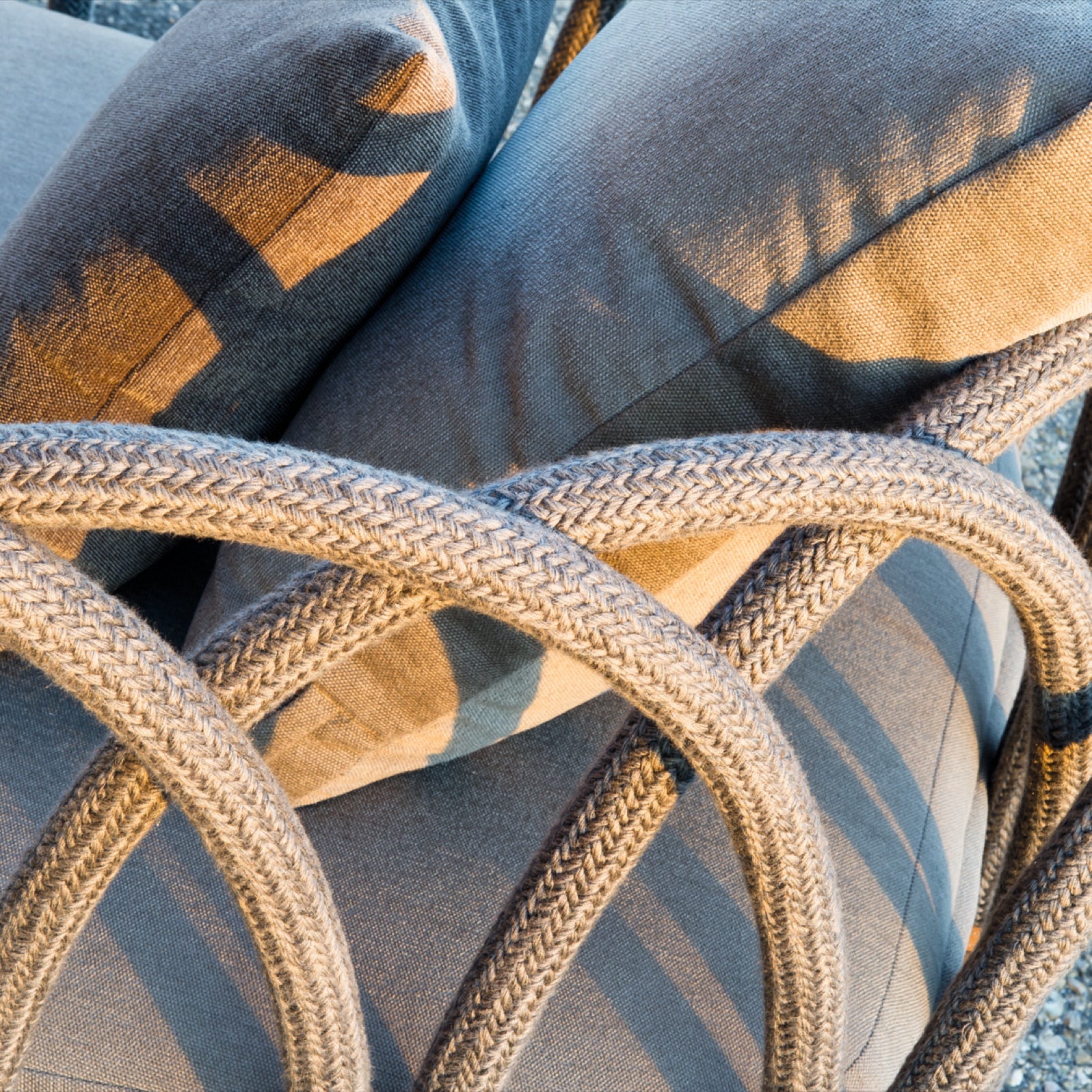 Les Arcs Armchair-Unopiu-moderndesign.io