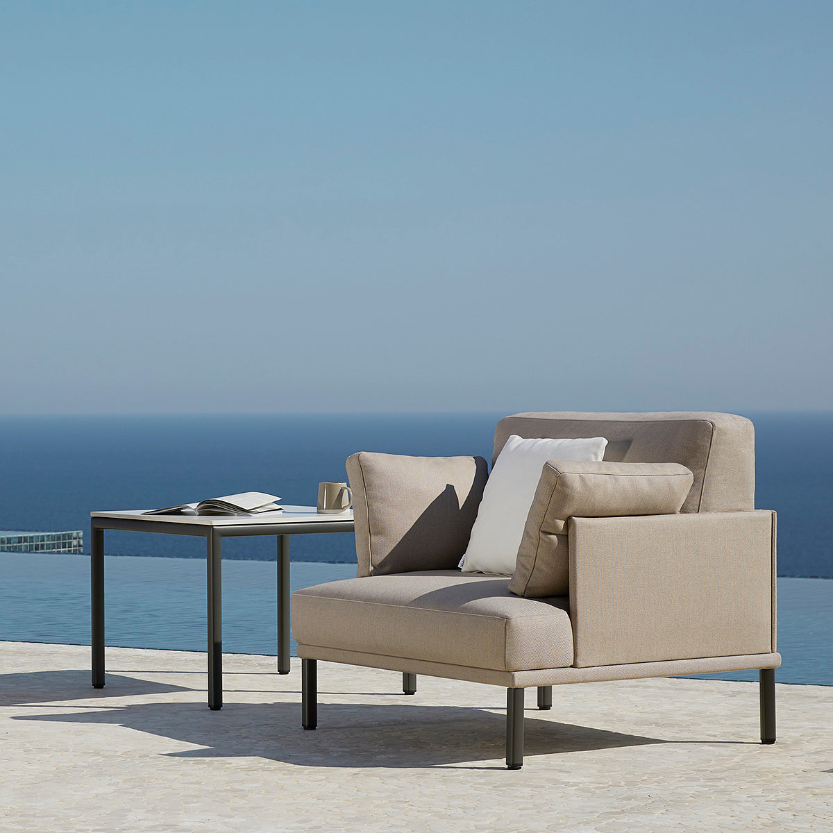 Long Island Armchair-Point-moderndesign.io