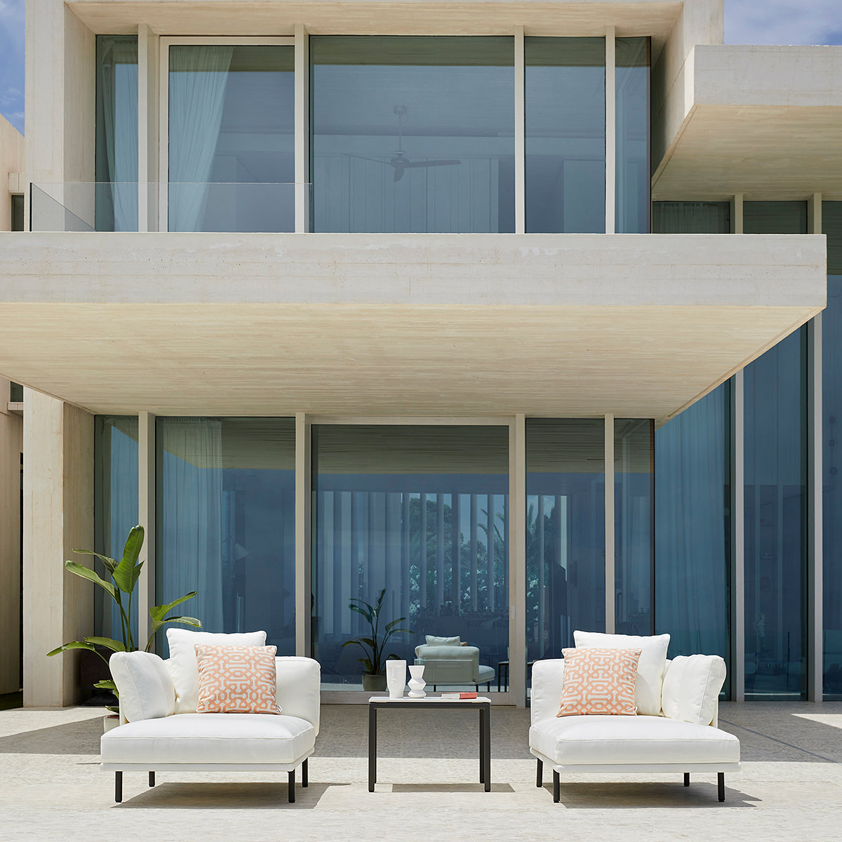 Long Island Chaise Longue-Point-moderndesign.io