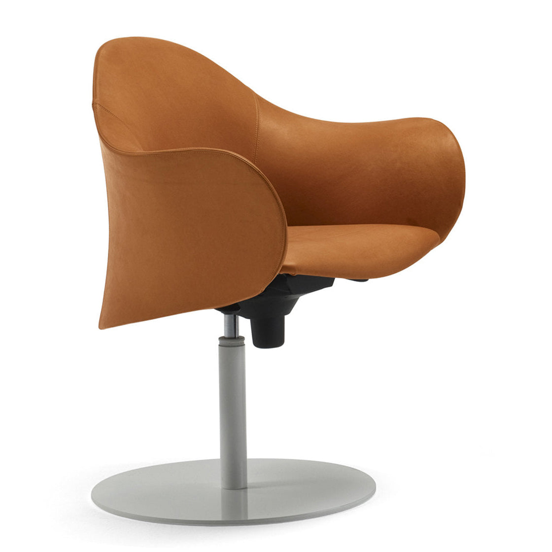 Lowpod Armchair-Enrico Pellizzoni-moderndesign.io
