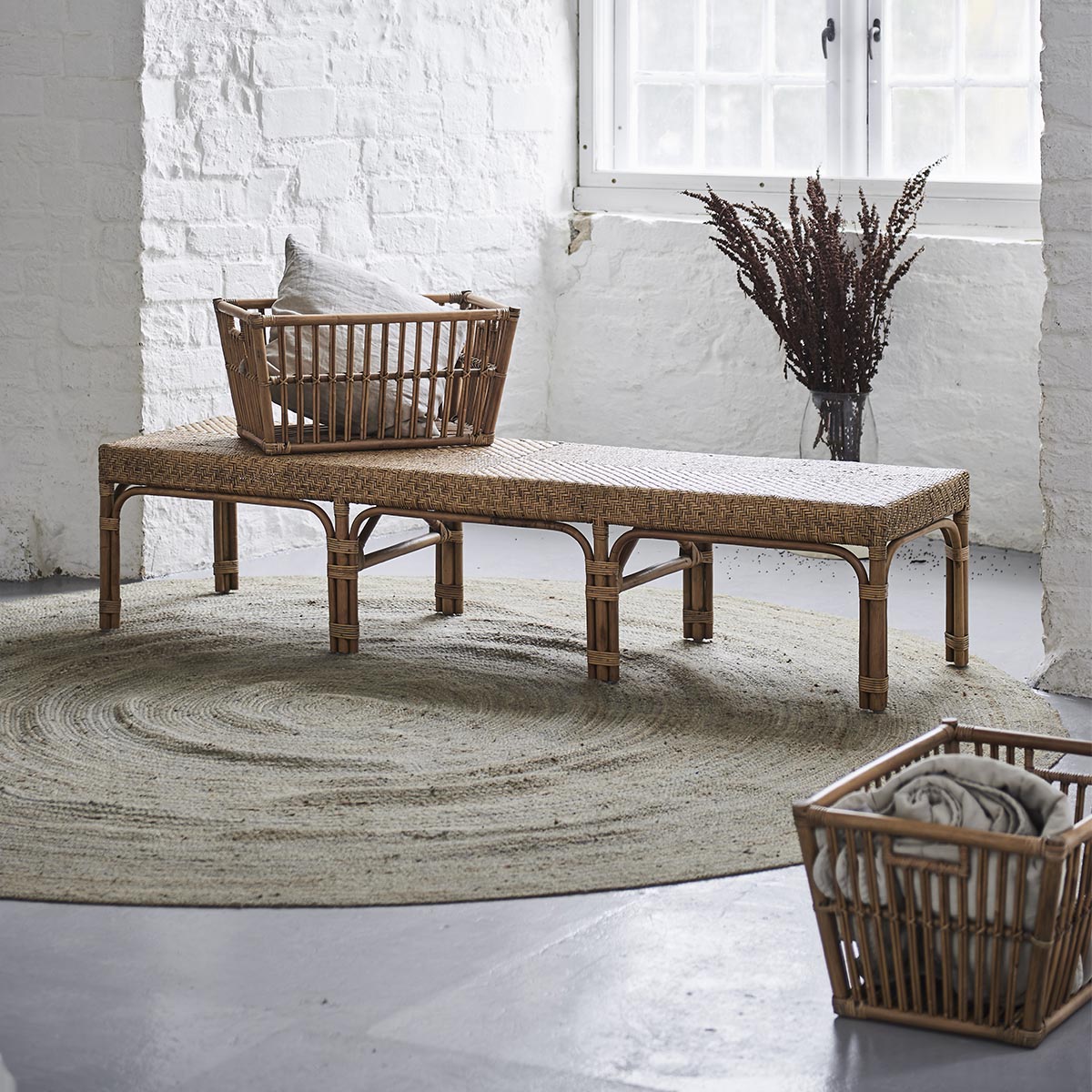 Luis Hard Bench-Sika Design-moderndesign.io
