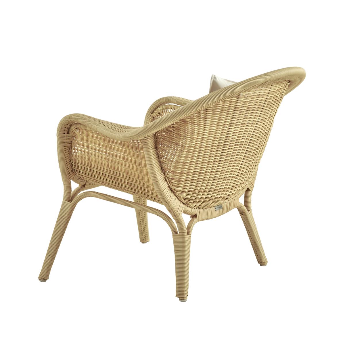 Madame Armchair-Sika Design-moderndesign.io