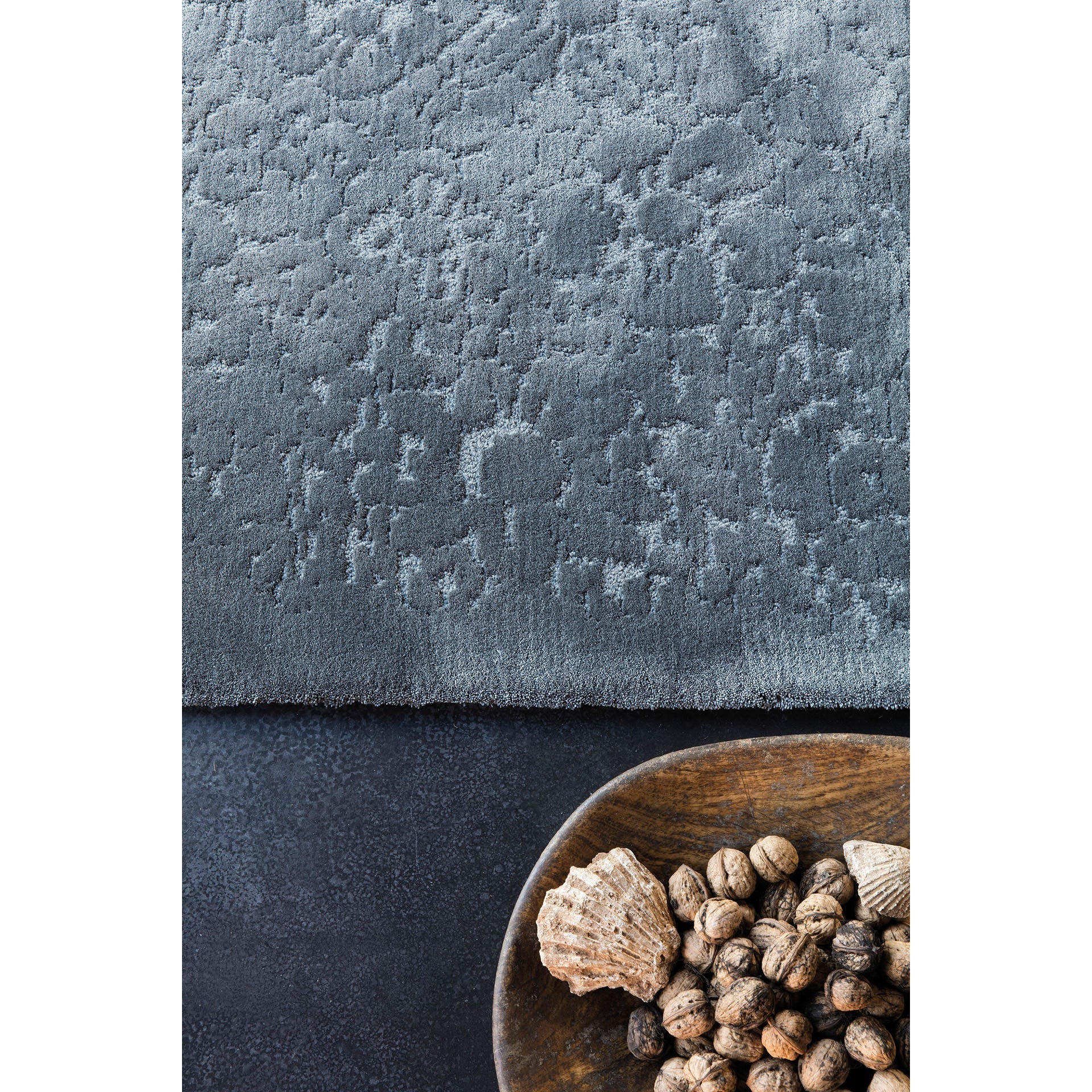 Maestro Bloom Rug-Limited Edition-moderndesign.io