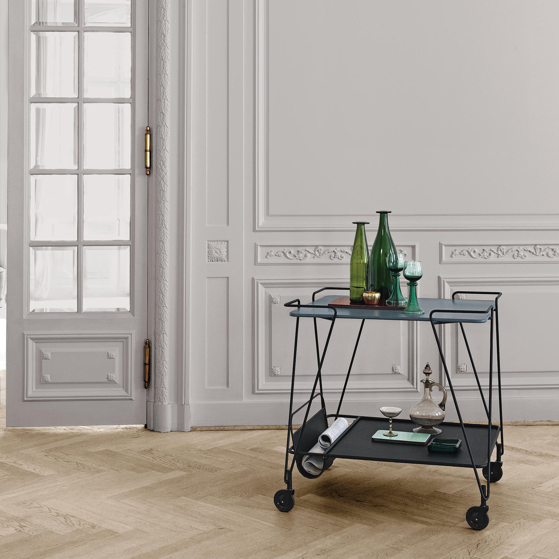 Mategot Trolley-Gubi-moderndesign.io