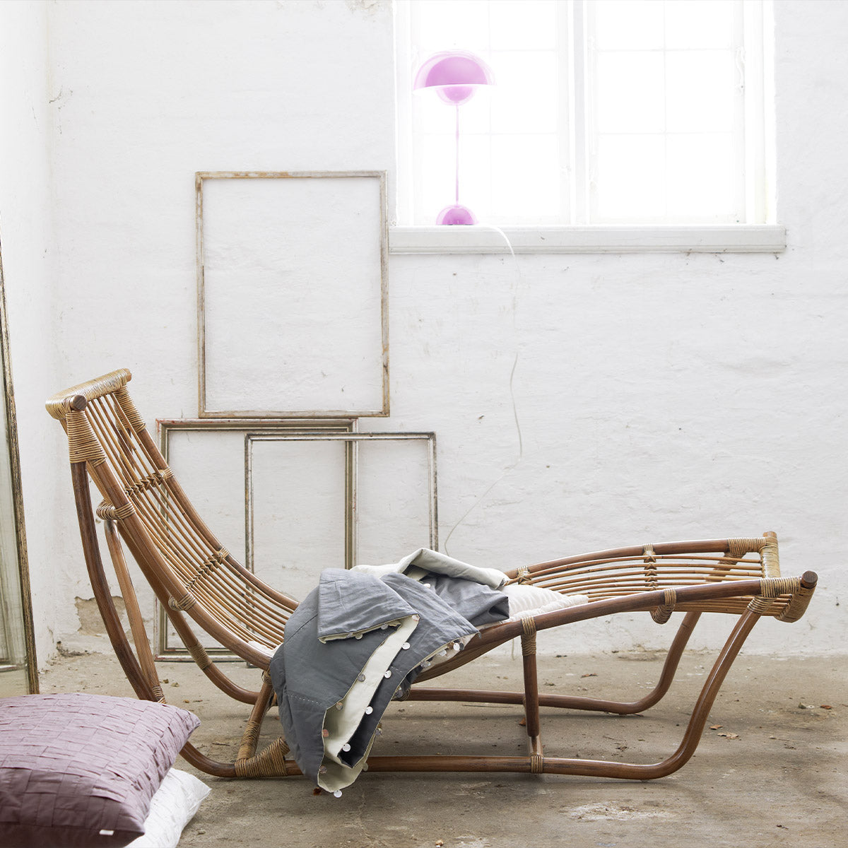 Michelangelo Indoor Lounger-Sika Design-moderndesign.io