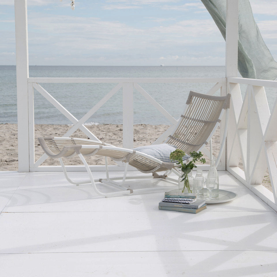 Michelangelo Sunlounger-Sika Design-moderndesign.io