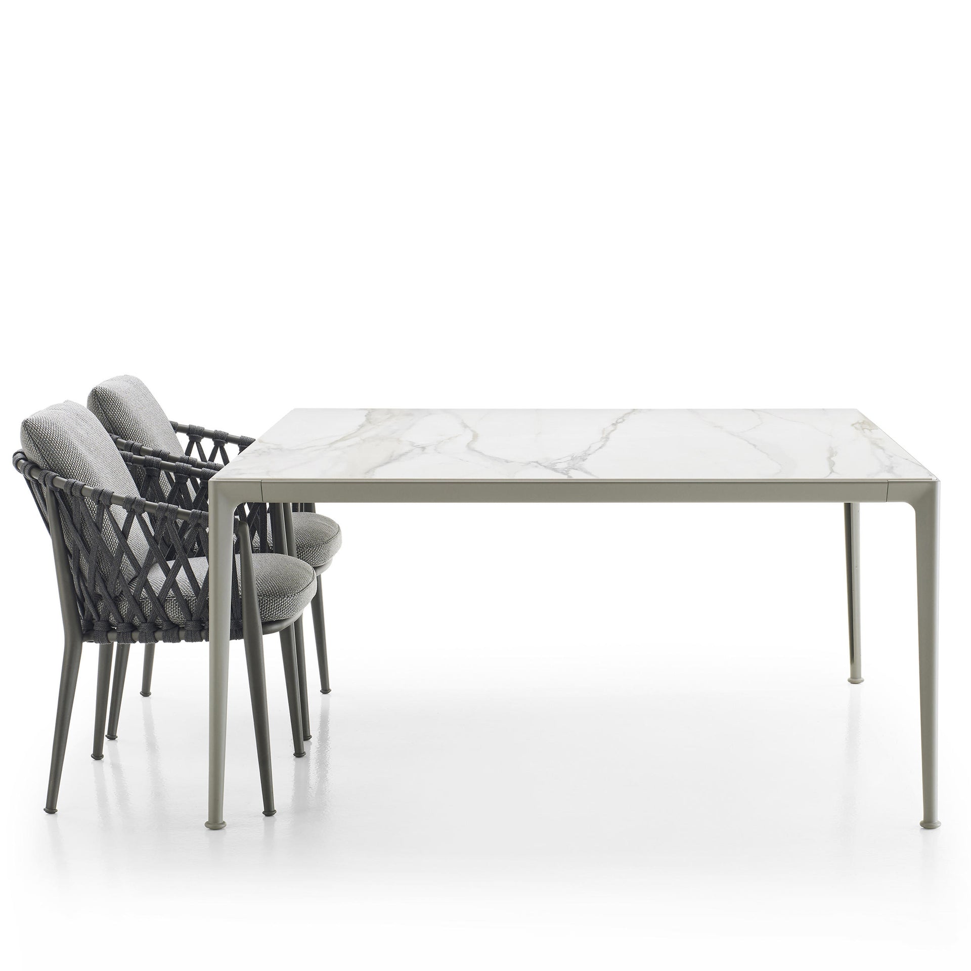 Mirto Dining Table (Square)-B&B Italia-moderndesign.io