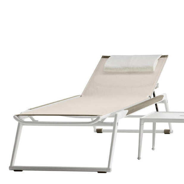 Mirto Sunlounger-B&B Italia-moderndesign.io