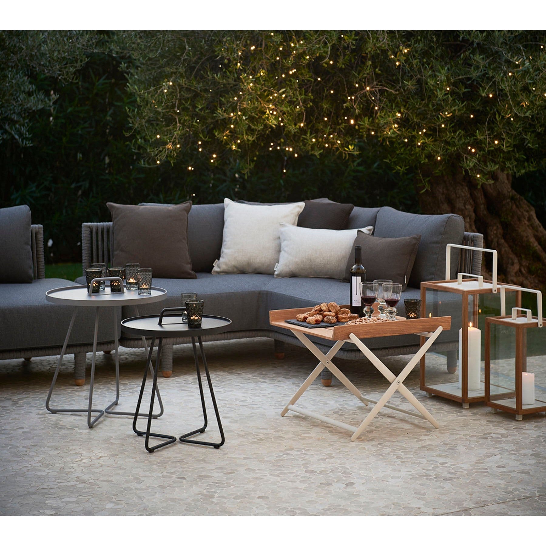 Moments Sectional Sofa-Cane-Line-moderndesign.io