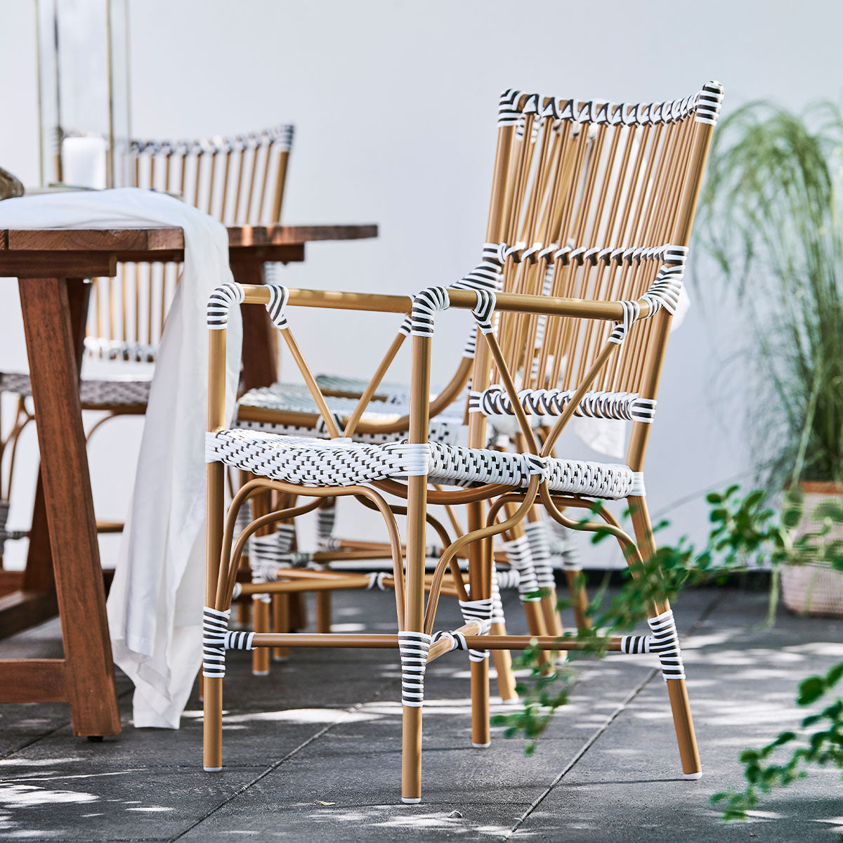 Monique Outdoor Dining Chair (With Arms)-Sika Design-moderndesign.io