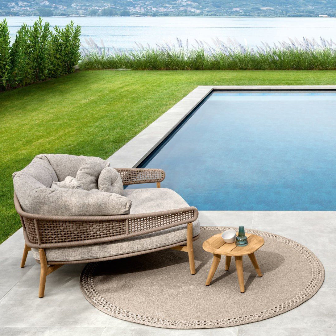 Moon Daybed-Talenti-moderndesign.io