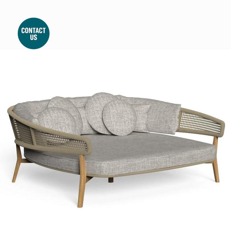 Moon Daybed-Talenti-moderndesign.io