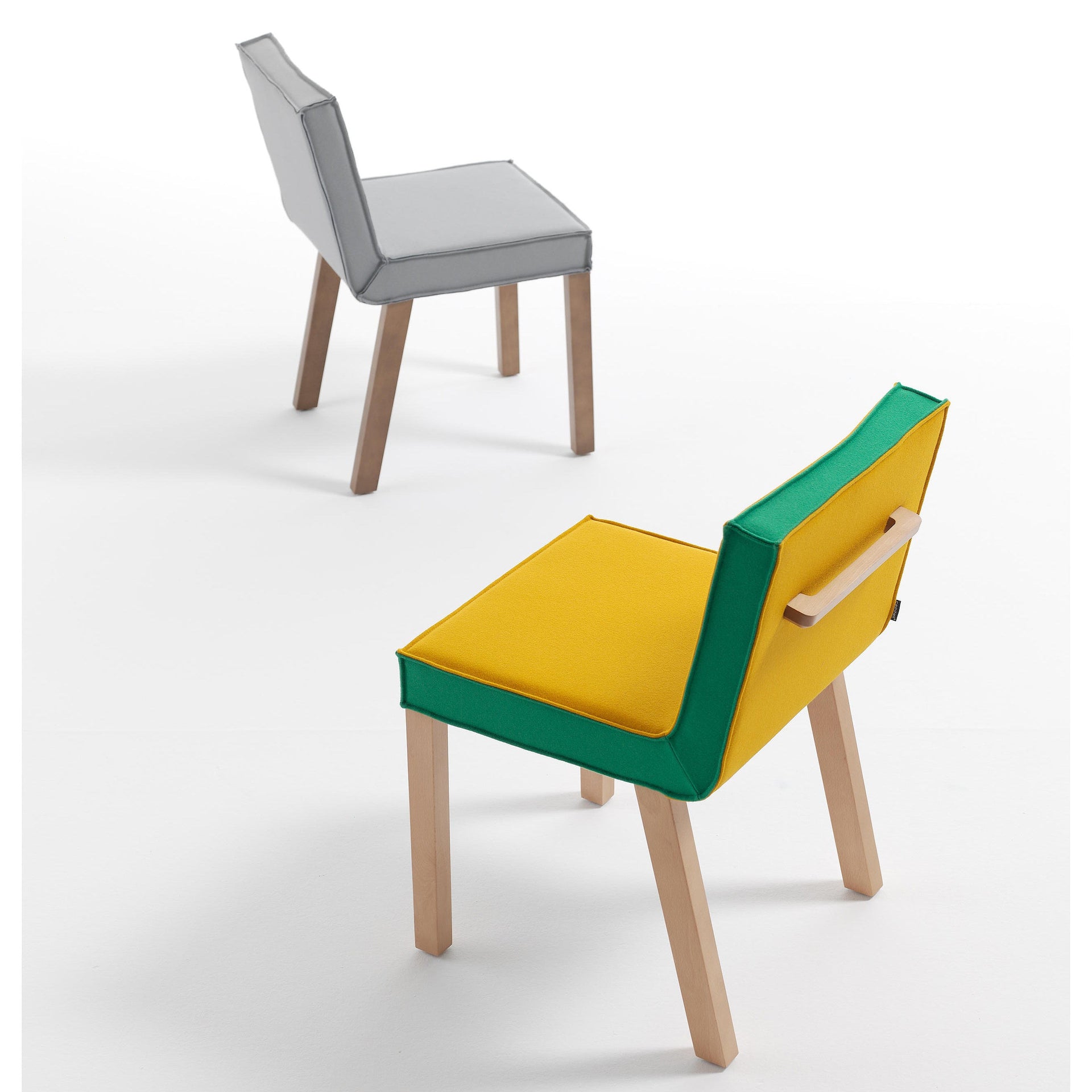 Nao Dining Chair (with arms)-Capdell-moderndesign.io