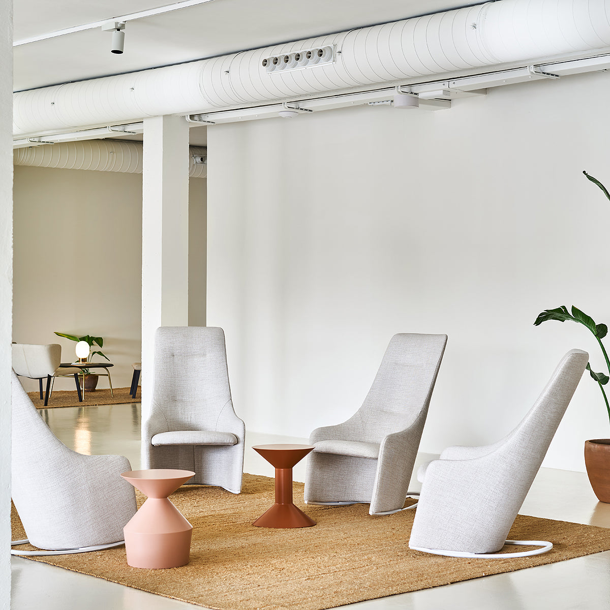 Nagi Armchair-Viccarbe-moderndesign.io