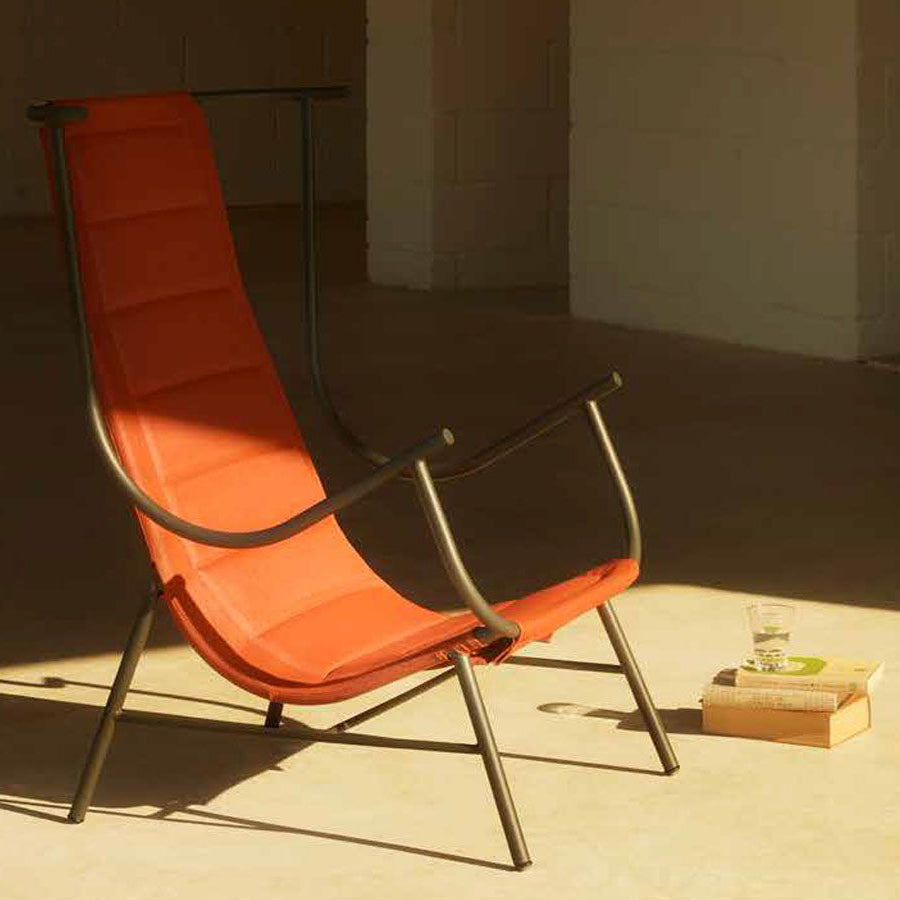 Nanda Armchair-Unopiu-moderndesign.io