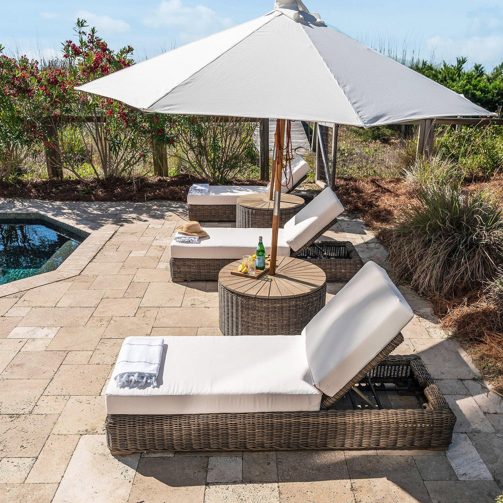 Newport Sun Lounger Sunlounger-Harbour Outdoor-moderndesign.io