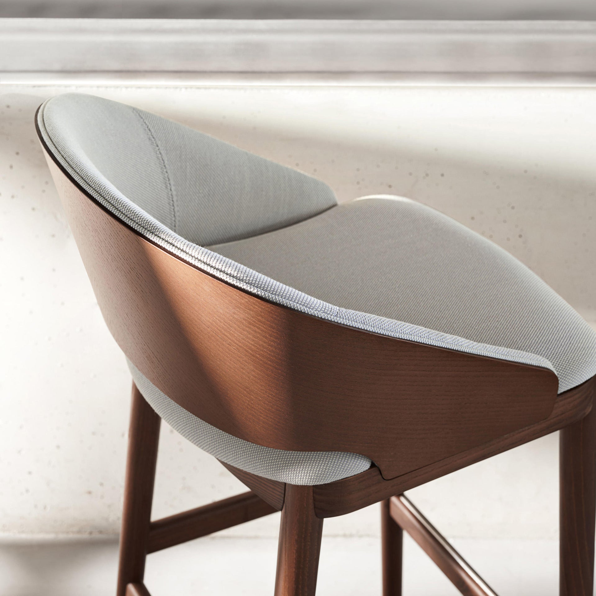 Odeon 06 High Stool (Without Arms)-Very Wood-moderndesign.io