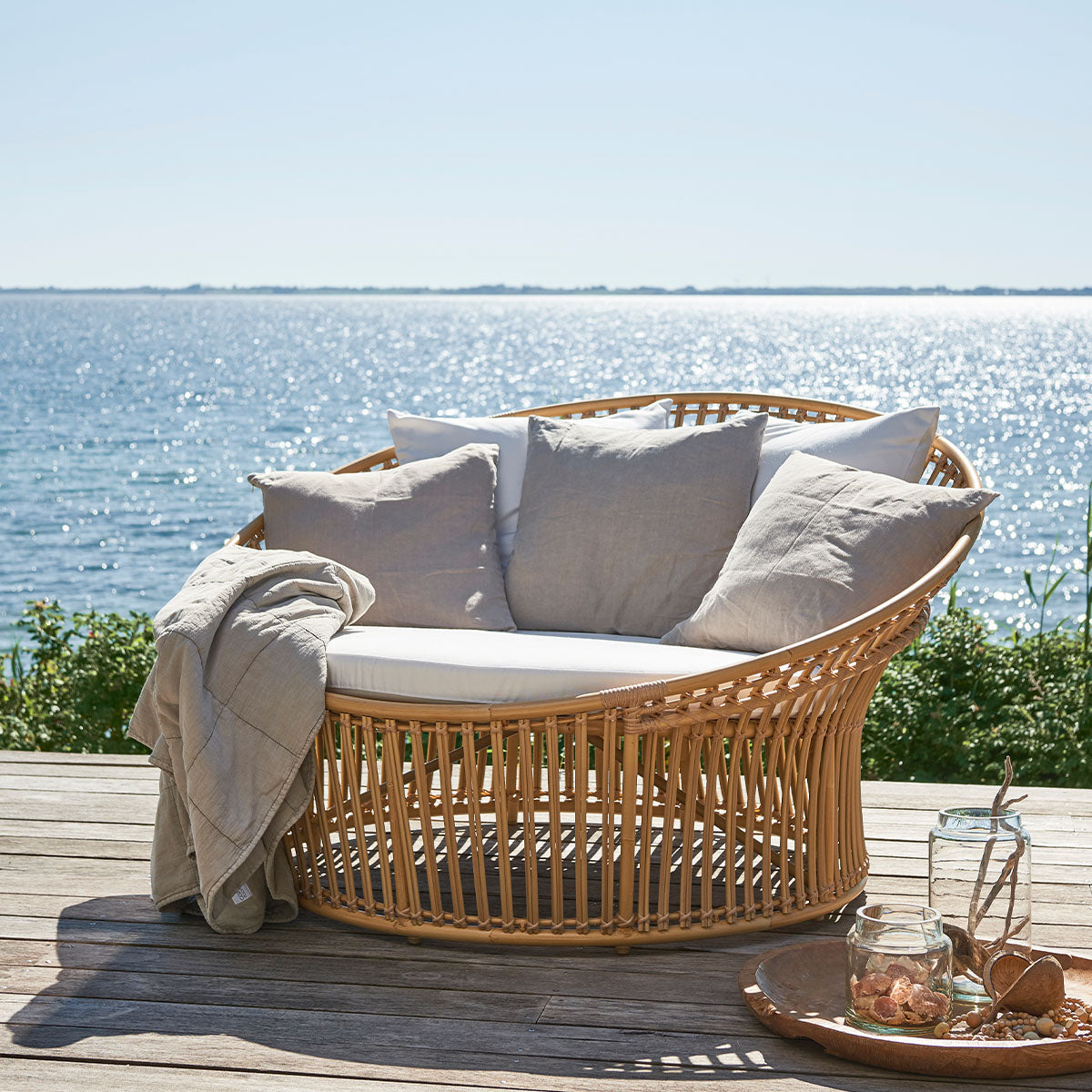 Olympia Nest Daybed-Sika Design-moderndesign.io