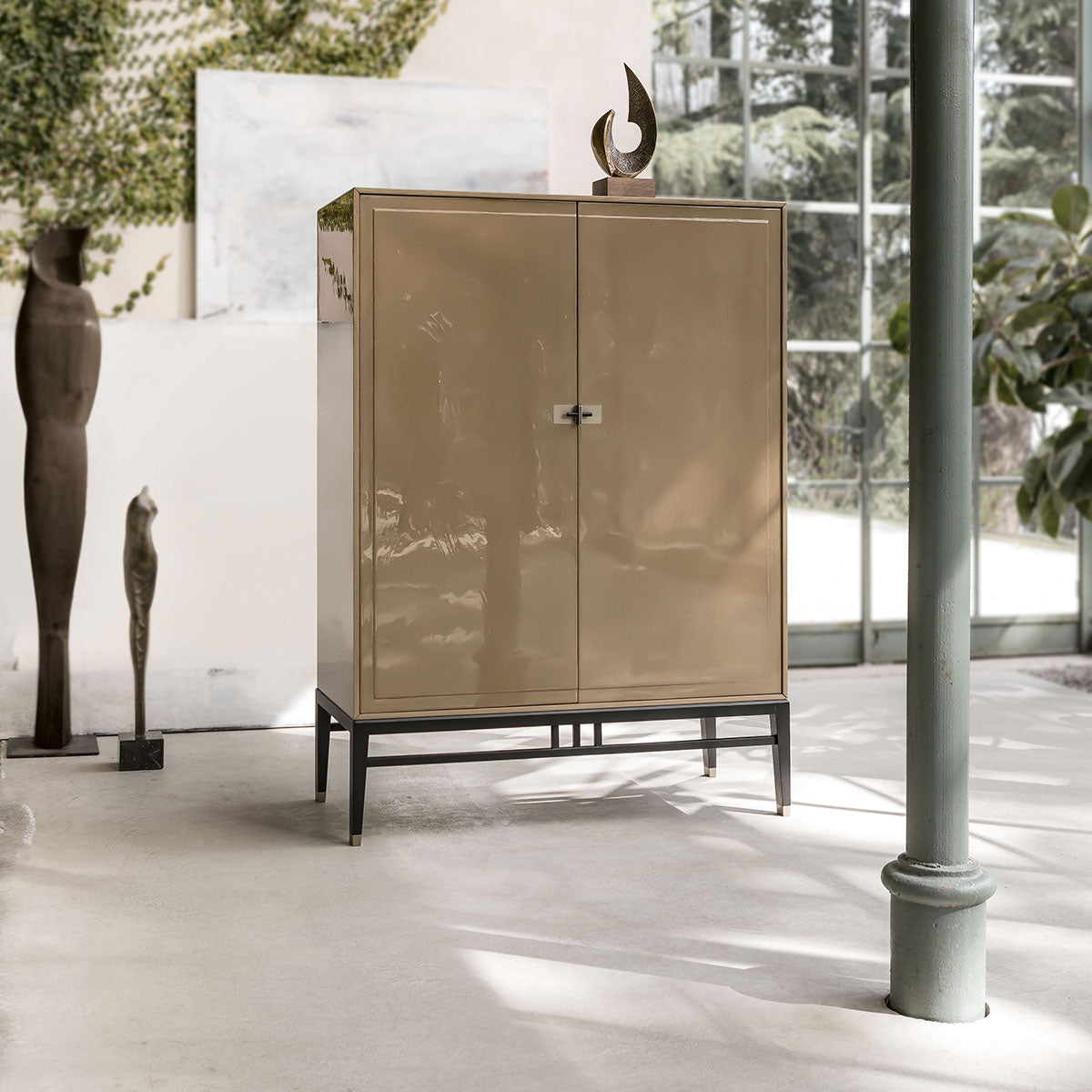 Oriental Armoire (Bar)-Alivar-moderndesign.io