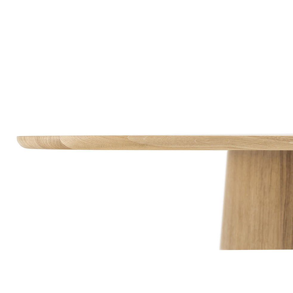 POV 466 Dining Table (Rectangular)-Ton-moderndesign.io