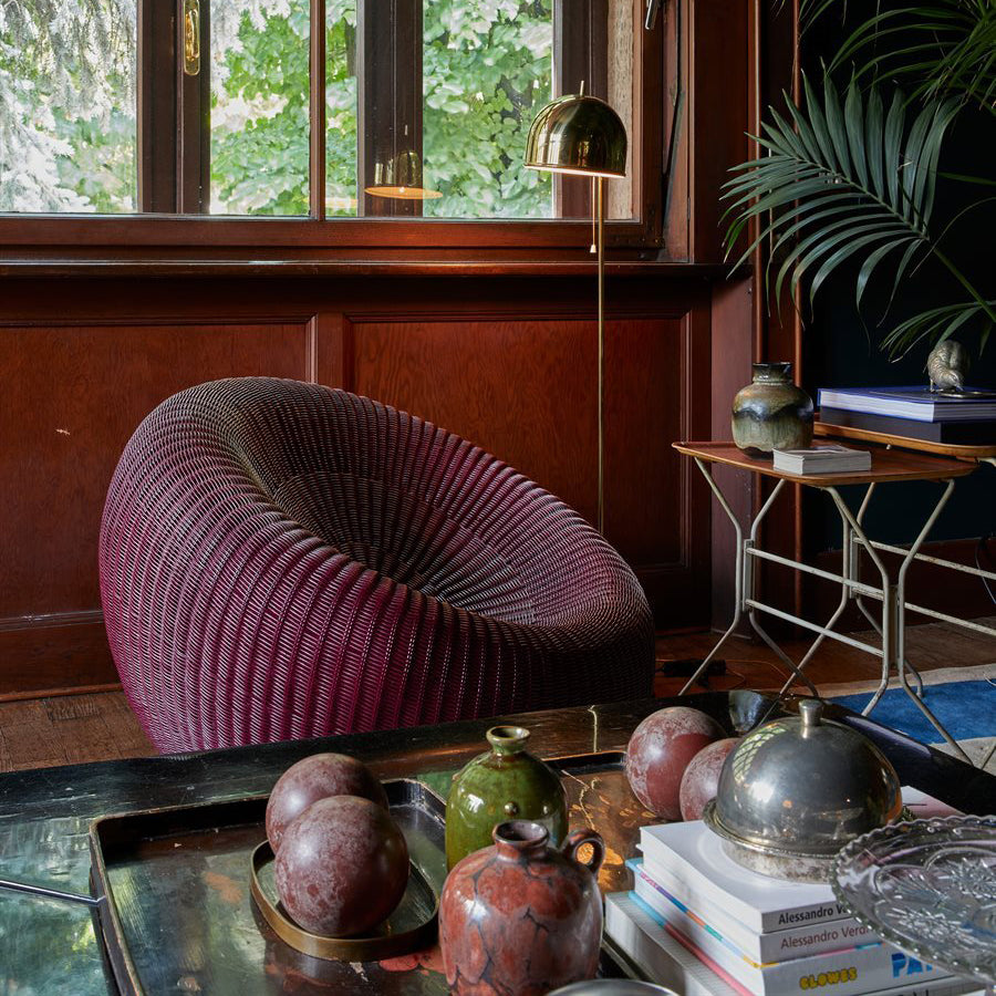 Palla Lounge Chair-Bonacina 1889-moderndesign.io