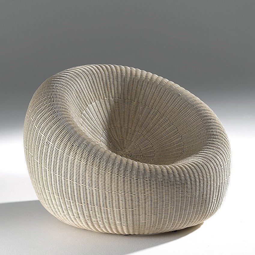 Palla Lounge Chair-Bonacina 1889-moderndesign.io