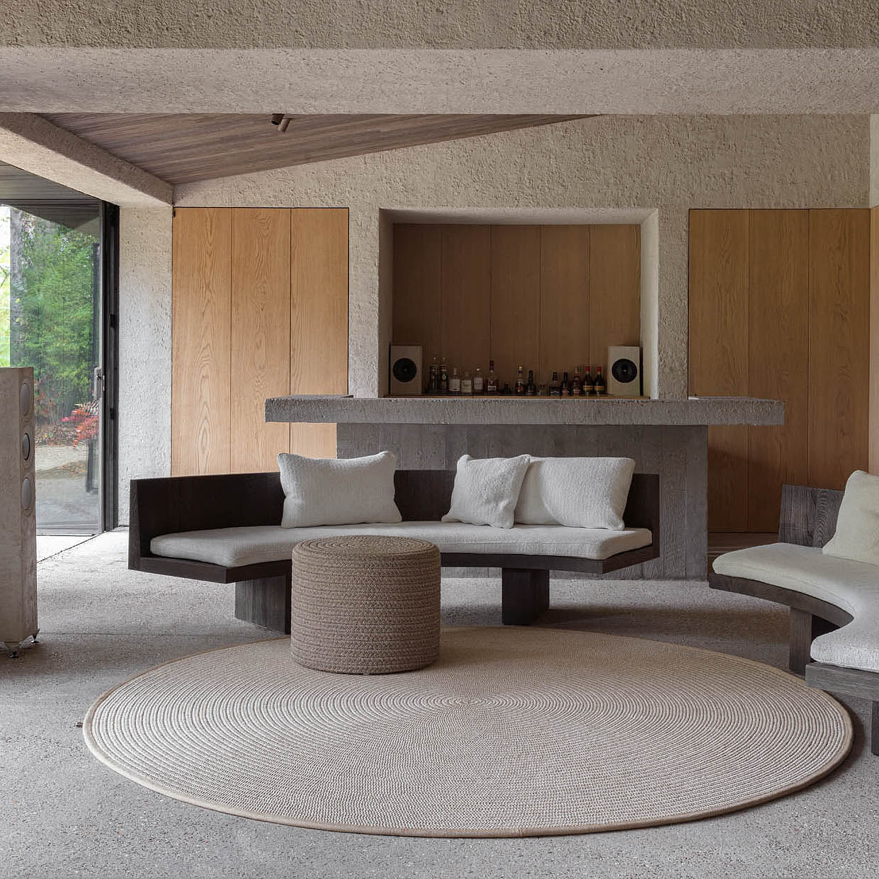 Patio Pure & Pure Circle Rug-Limited Edition-moderndesign.io