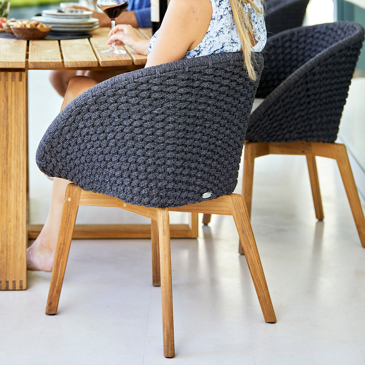 Peacock 5454 Dining Chair (without arms)-Cane-Line-moderndesign.io