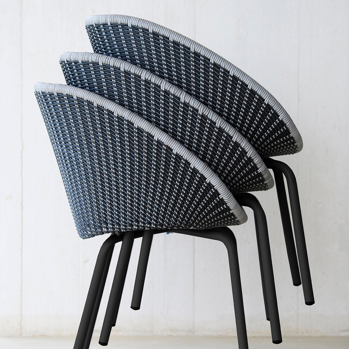 Peacock 5454 Dining Chair (without arms)-Cane-Line-moderndesign.io