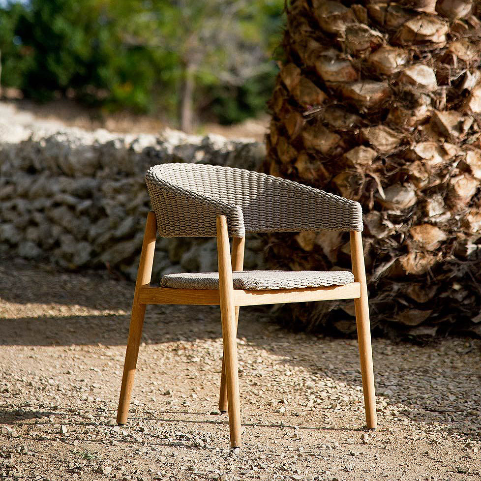Pevero Dining Chair (with arms)-Unopiu-moderndesign.io
