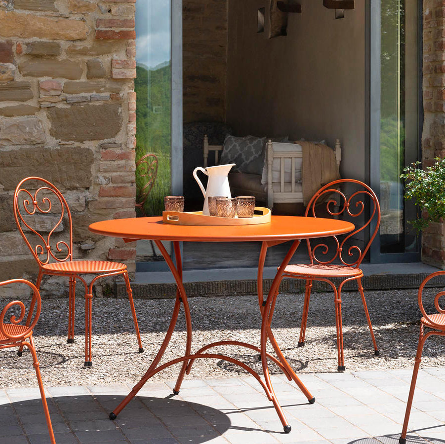Pigalle Dining Table (Round)-Emu-moderndesign.io