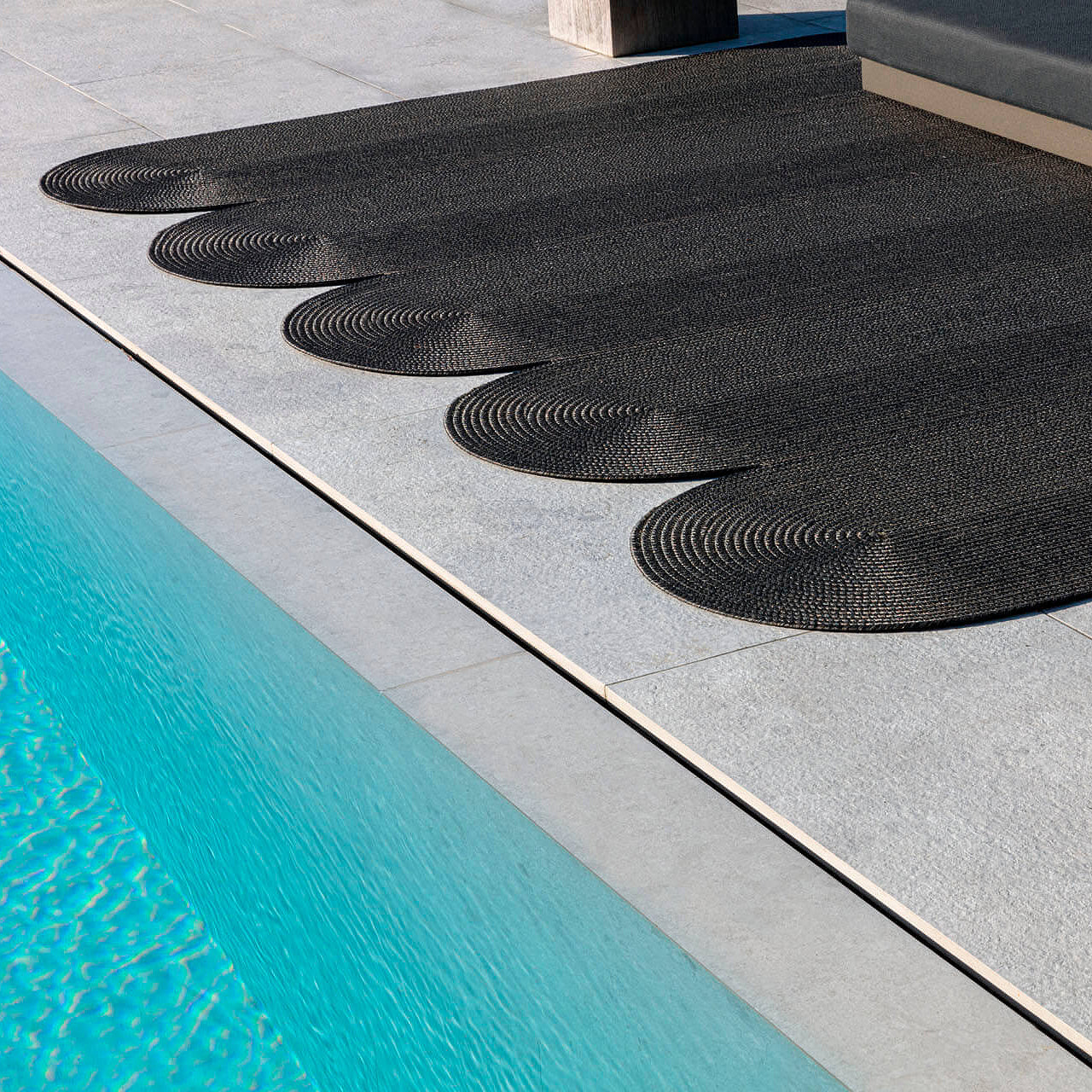 Poolside Serpentine Rug-Limited Edition-moderndesign.io