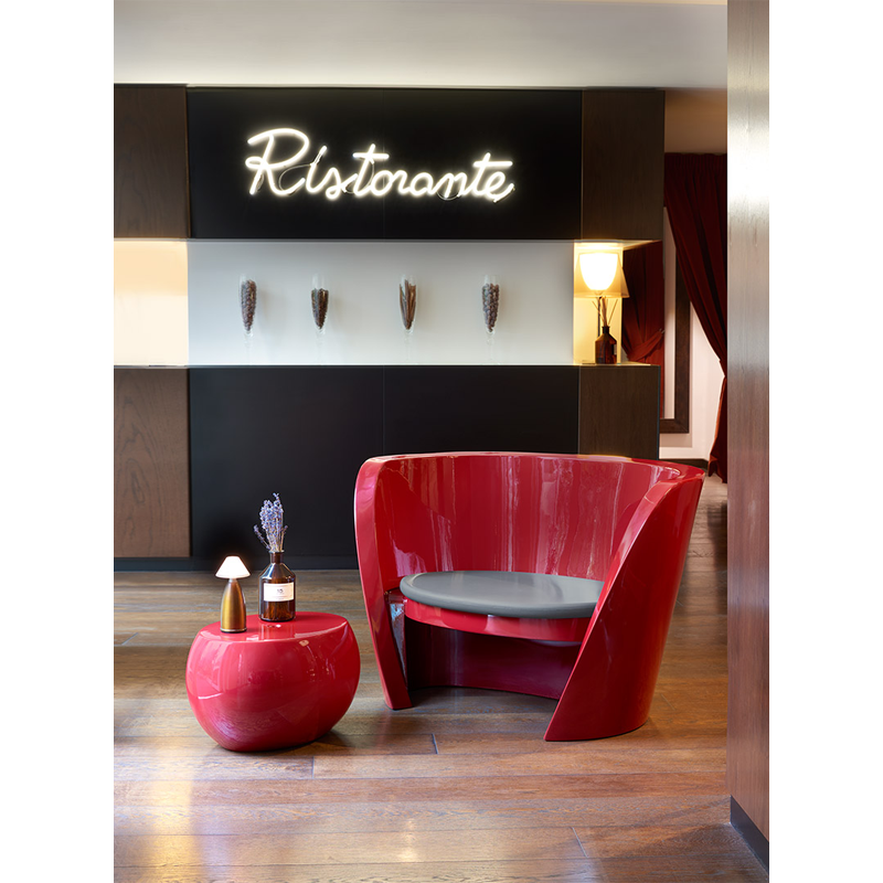 Rap Lounge Chair-Slide-moderndesign.io