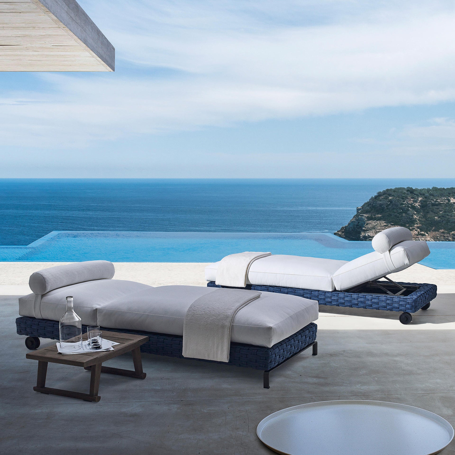 Ray Sunlounger-B&B Italia-moderndesign.io