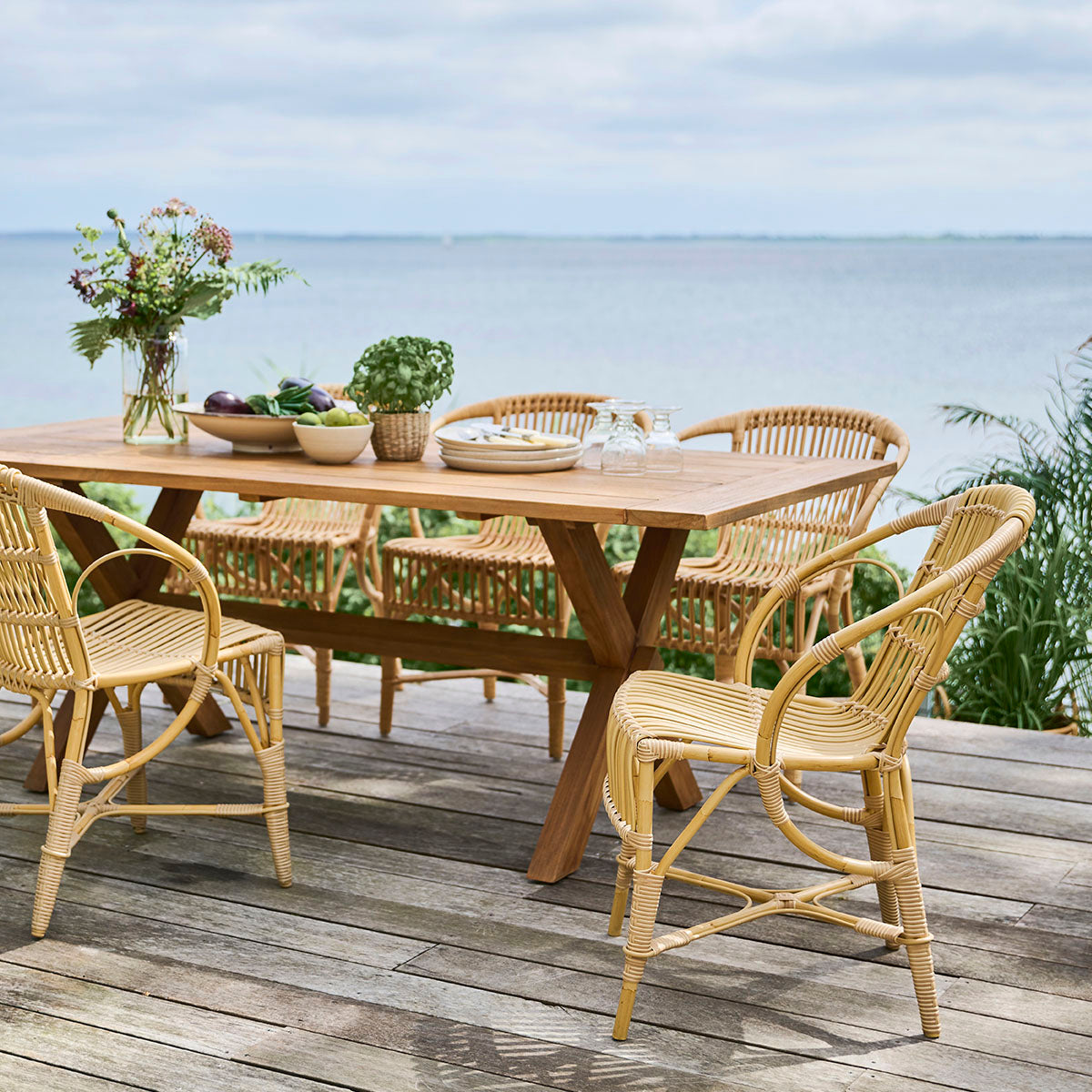 Robert Dining Chair (With Arms) - Outdoor-Sika Design-moderndesign.io