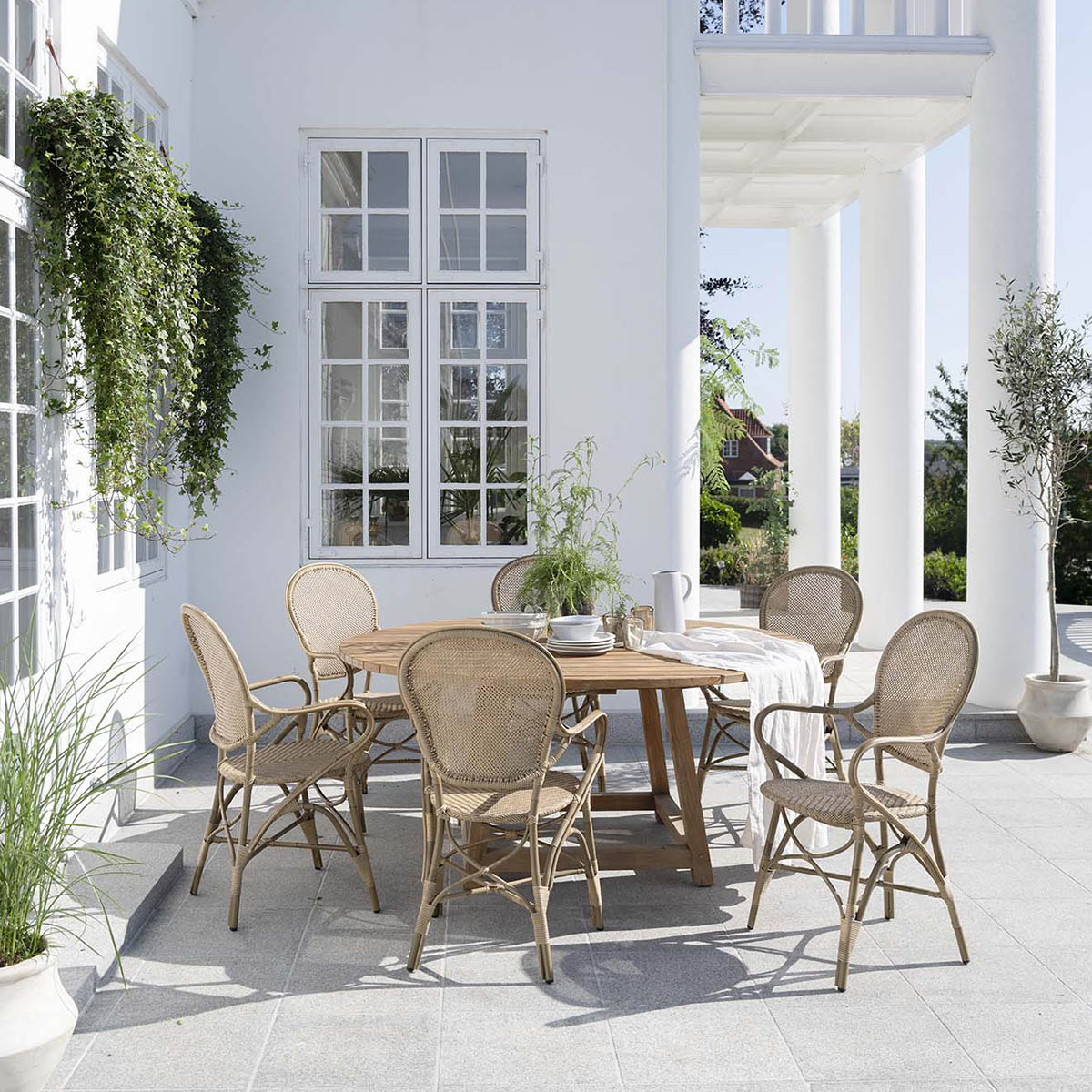 Rossini Dining Chair (With Arms) - Outdoor-Sika Design-moderndesign.io