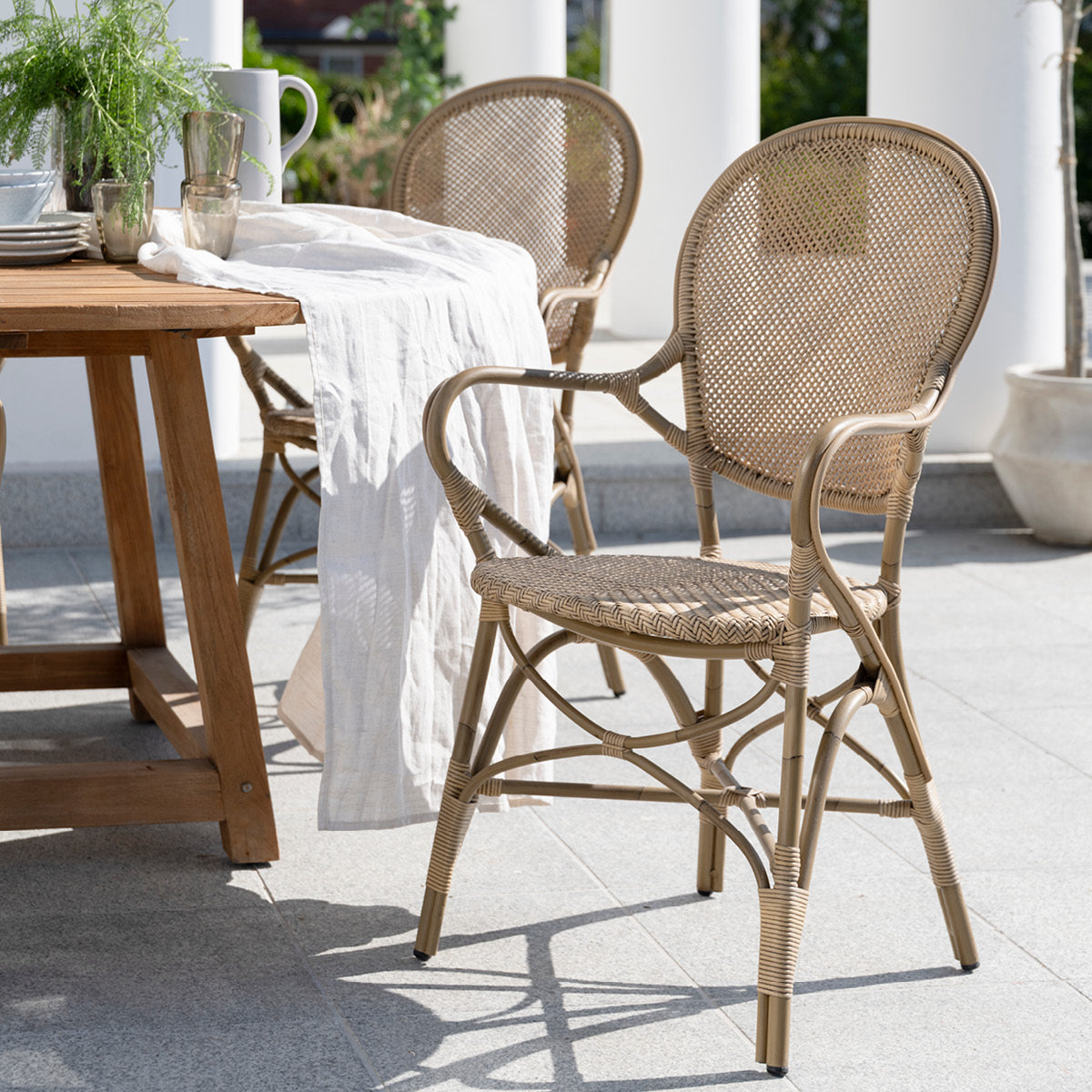 Rossini Dining Chair (With Arms) - Outdoor-Sika Design-moderndesign.io