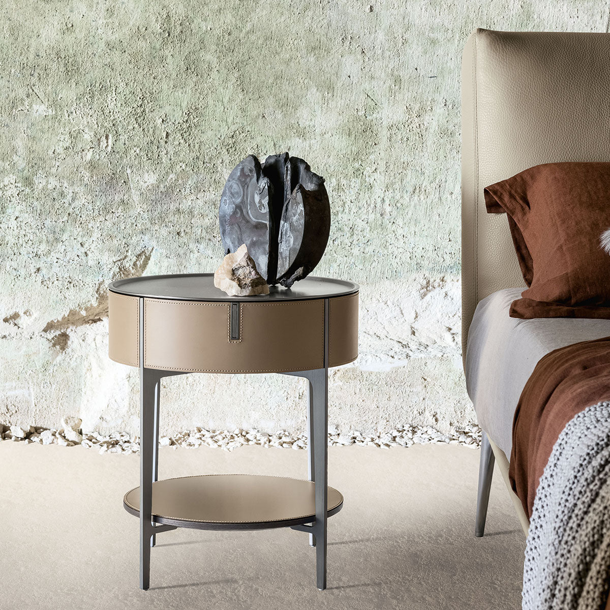 Round Table (Side/Night)-Alivar-moderndesign.io
