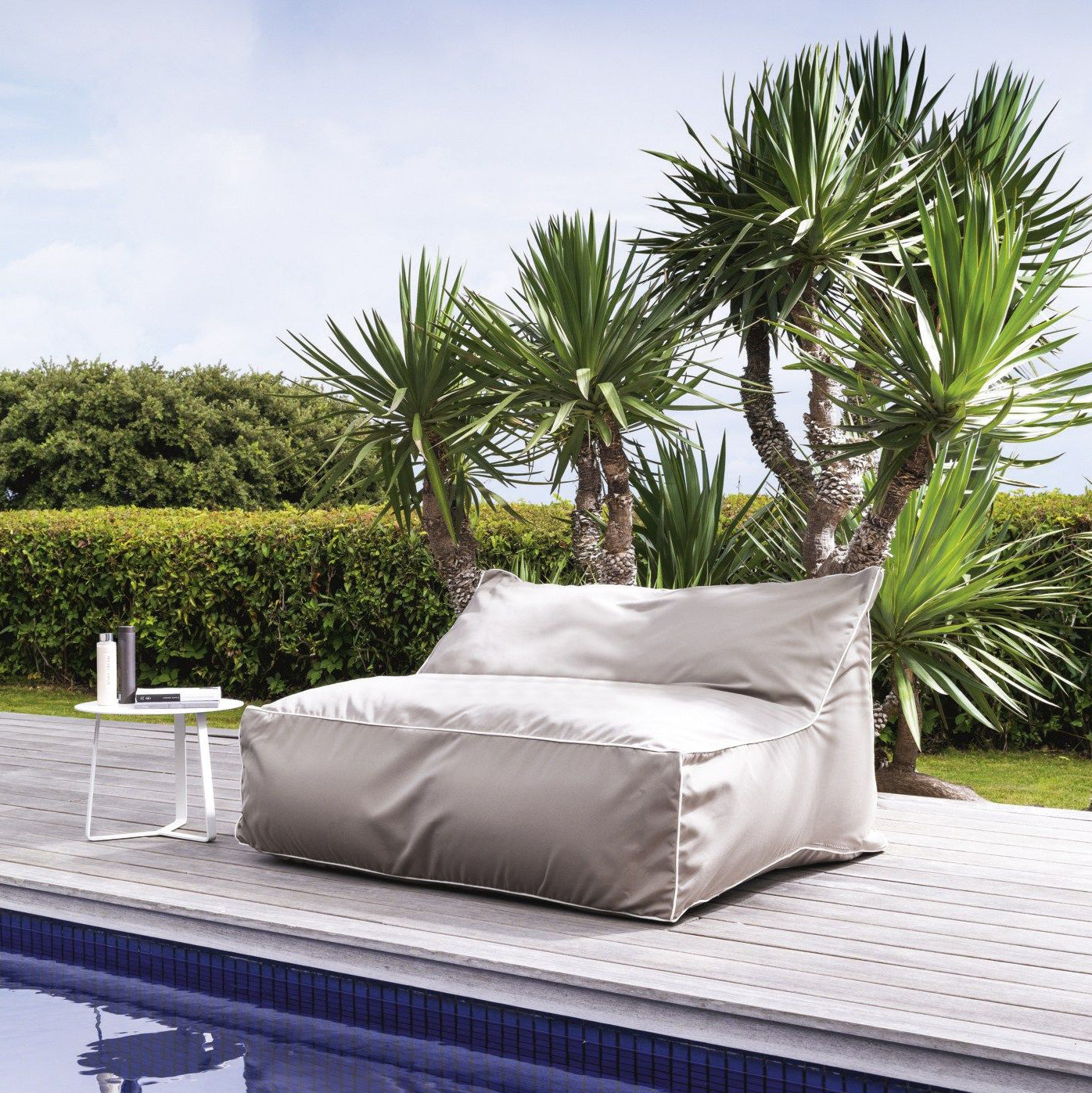 Sacco Sofa-Talenti-moderndesign.io