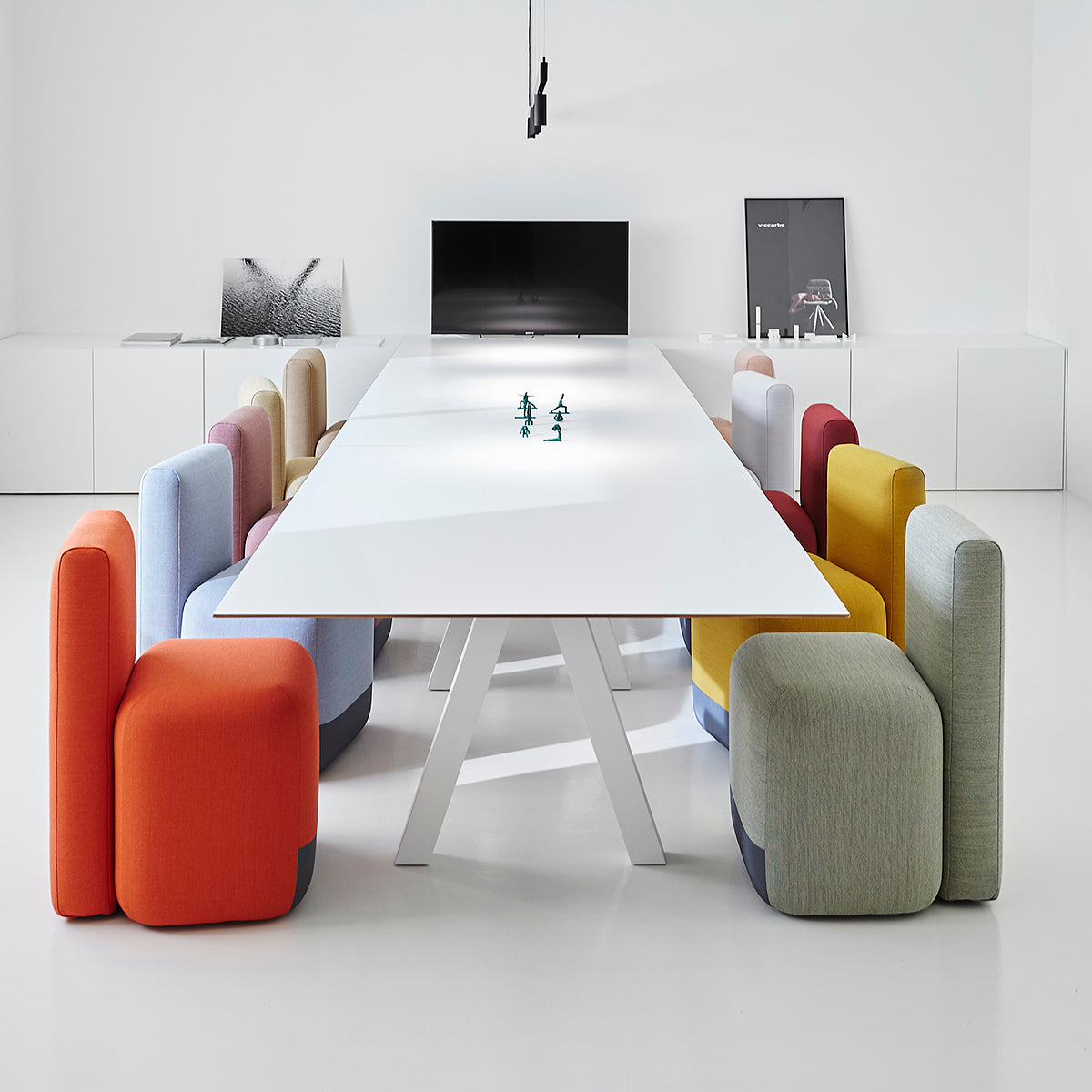 Season Office Chair-Viccarbe-moderndesign.io