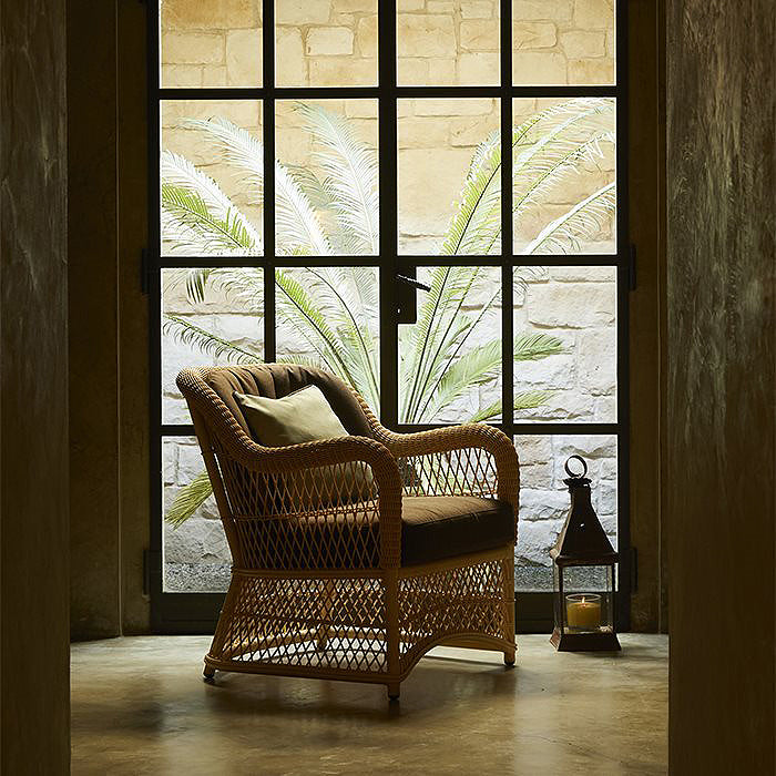 Serra/F Armchair-Bonacina 1889-moderndesign.io