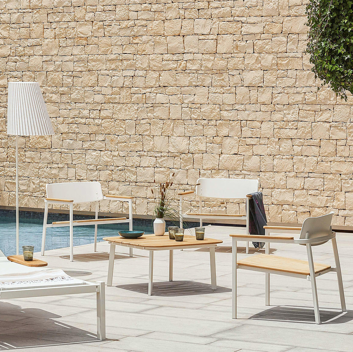 Shine Armchair-Emu-moderndesign.io